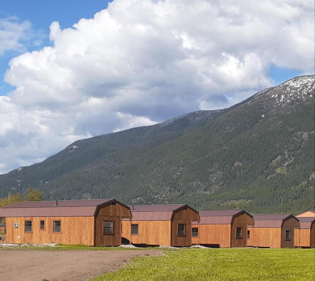 Motel Glacier Acres Guest Ranch à Columbia Falls Extérieur photo